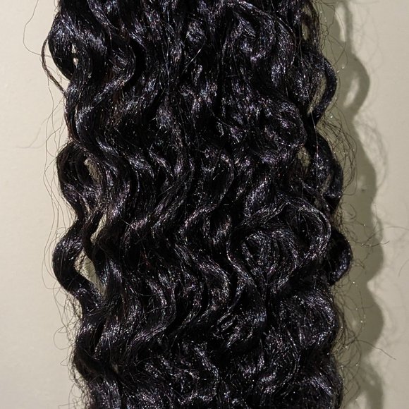 Ponytail - Picture 2 of 4